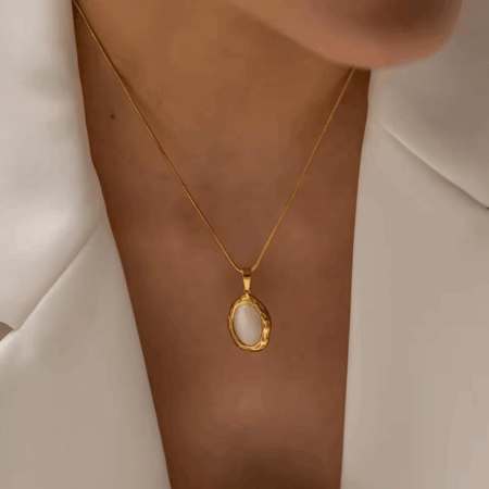 Colar Lys de Lune banhado a Ouro 18K
