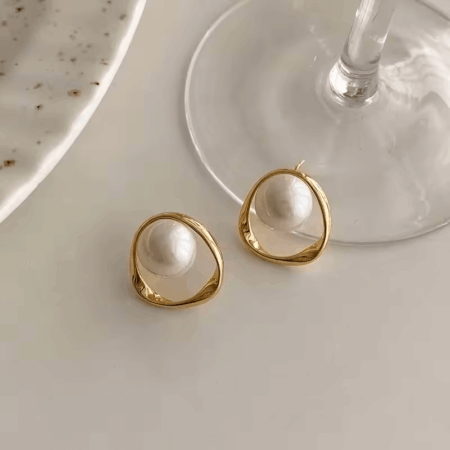 Kolczyki Pearly Essence pozłacany